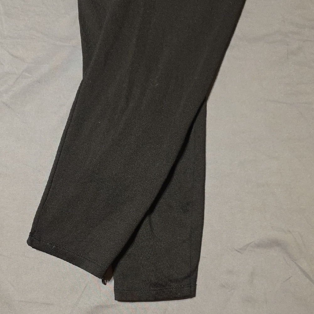 PINK Victoria's Secret Black Joggers with Pink Down Front Sides. - Picture 11 of 11